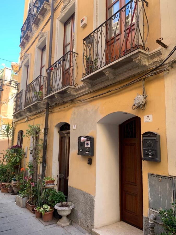 B&B Federica カリアリ エクステリア 写真